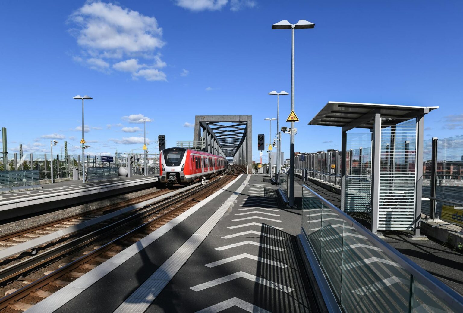 Die Deutsche Bahn: Wem gehört sie eigentlich?